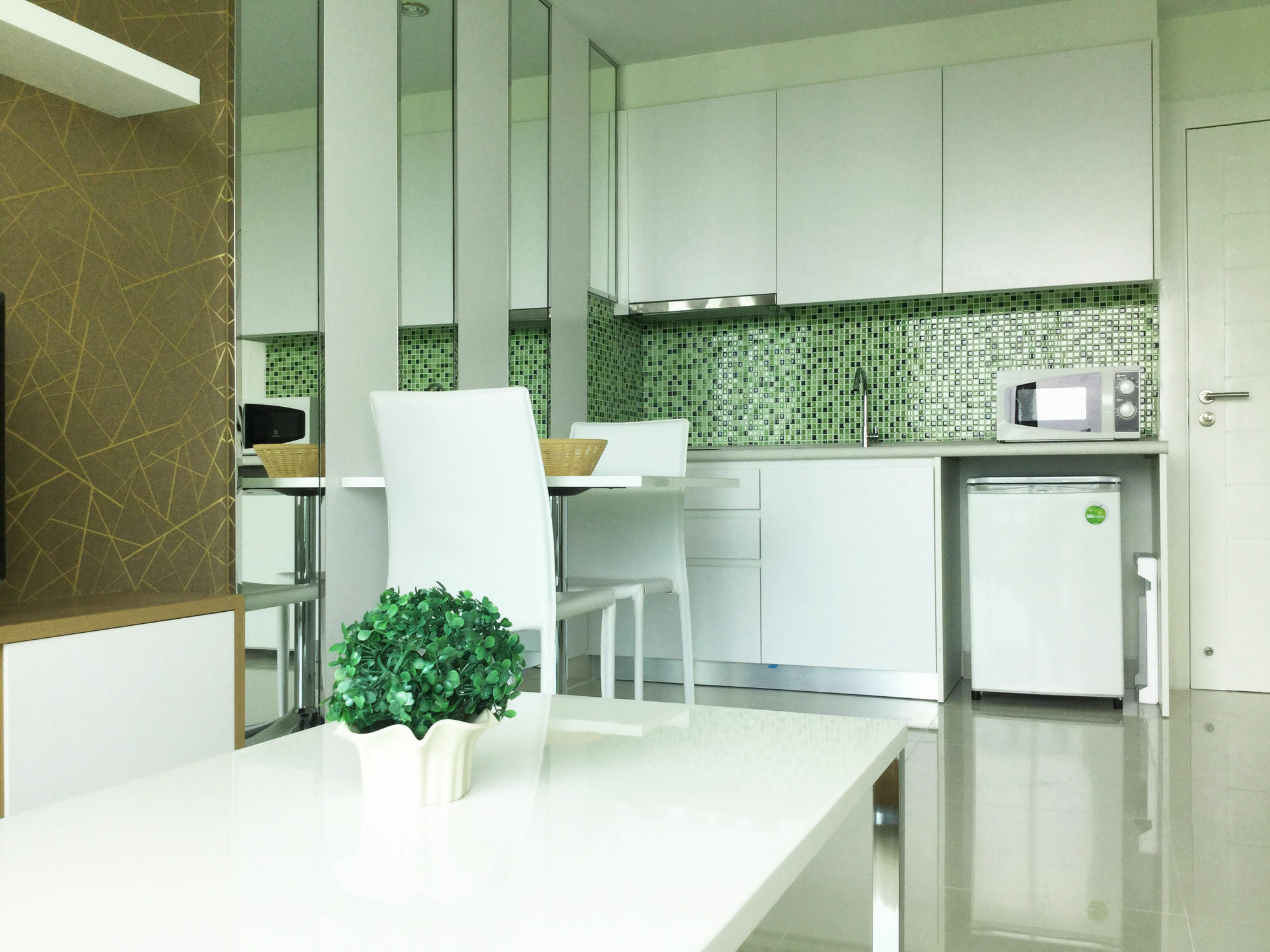 Amazon Residence By Pattaya Sunny Rentals Pantai Jomtien Luaran gambar