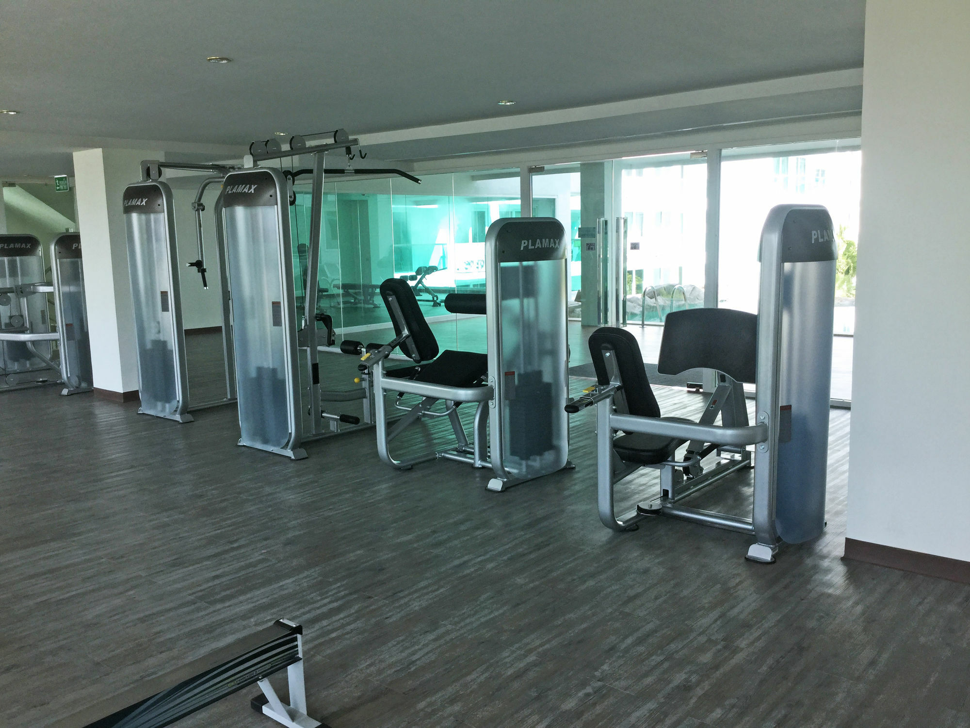 Amazon Residence By Pattaya Sunny Rentals Pantai Jomtien Luaran gambar